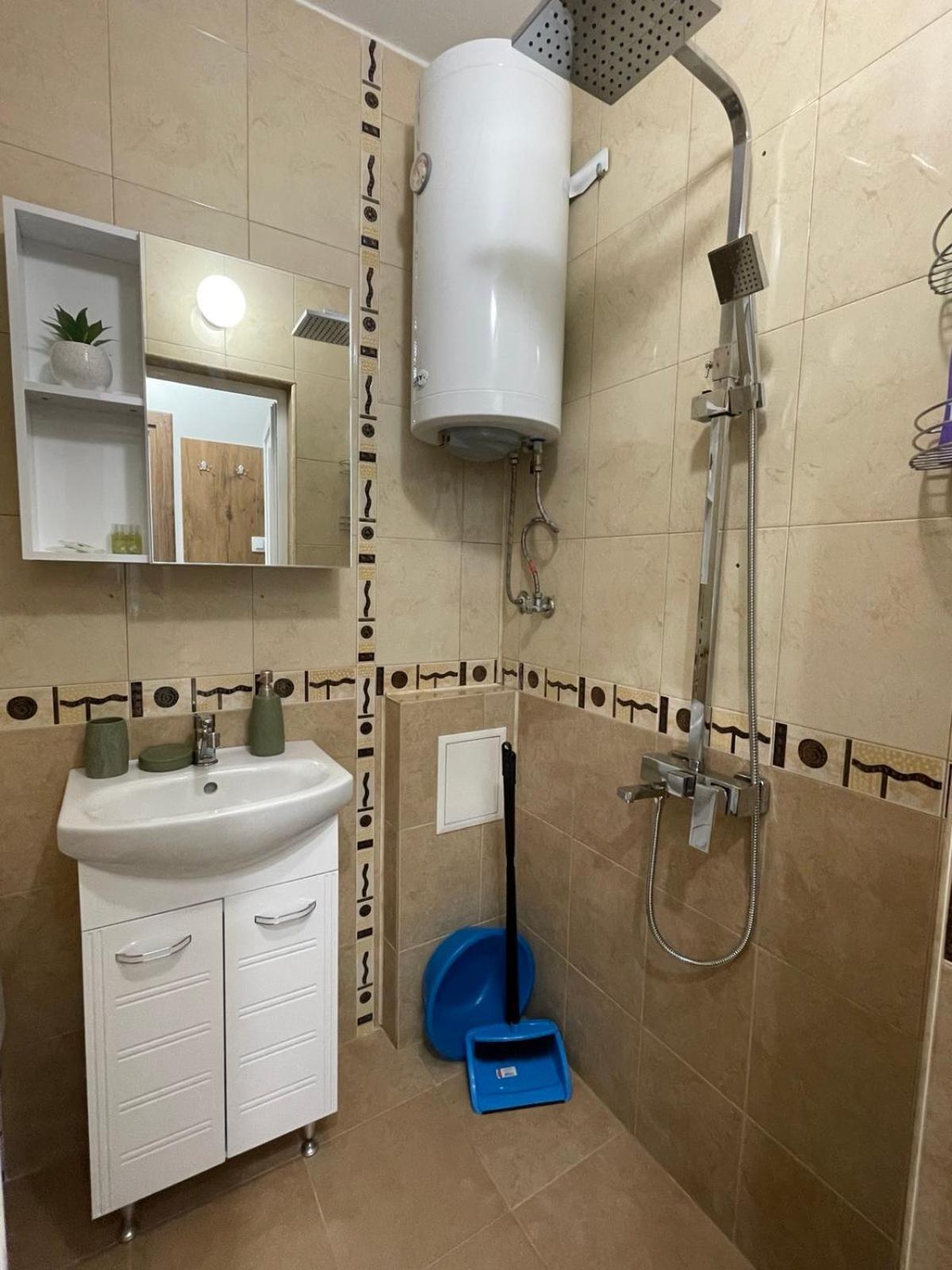 Seven Hills Apartment With Optional Parking بلوفديف المظهر الخارجي الصورة